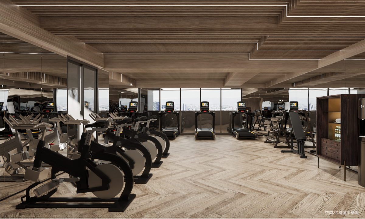 健身房透過穩重內斂的空間色調搭配動感的天花設計，引導使用者專注於運動時光。